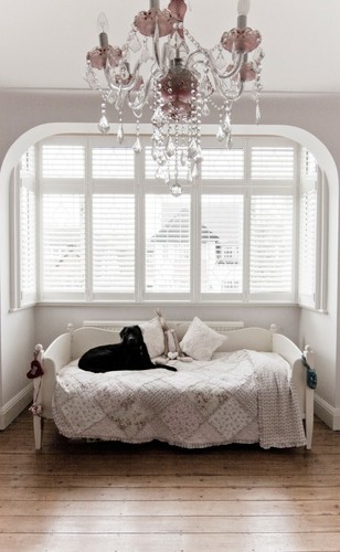 Wooden bay window plantation - 5,