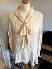 Zara ladies peach pussy bow