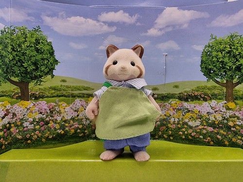 Sylvanian families toy maker - sylvanian,