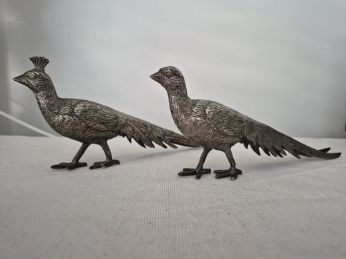 Vintage metal silver tone - metal,
