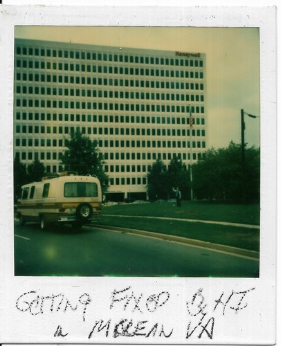 Vtg color instant polaroid - color,