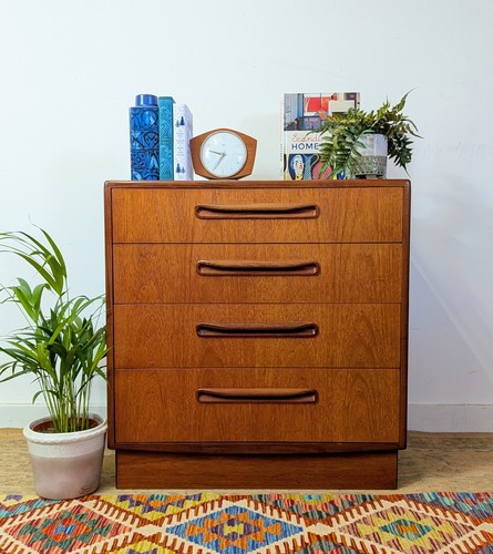 Vintage plan fresco - plan, chest