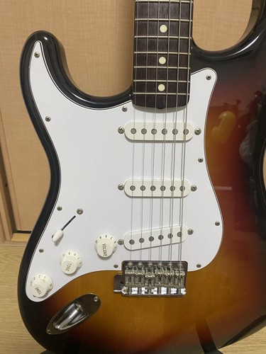 Fender japan lefty left handed - fender,