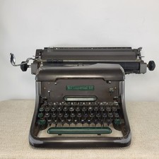 Imperial 66 Vintage Typewriter