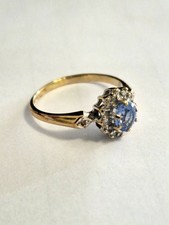 9ct Yellow Gold and Ceylon