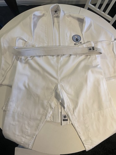 White bjj martial arts - bjj, gi