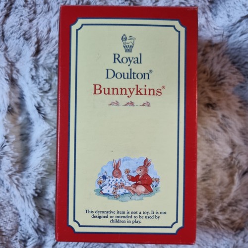 Vintage 1996 royal doulton - vintage,
