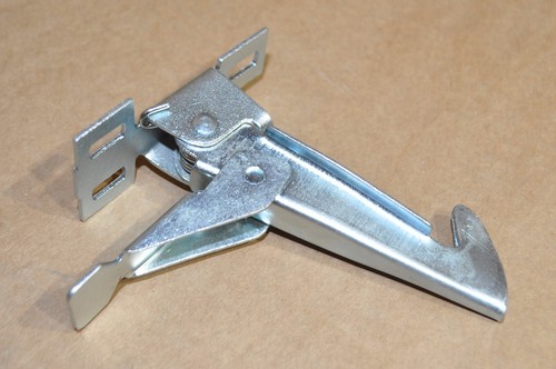 Bonnet catch safety hook - bonnet, catch/safety