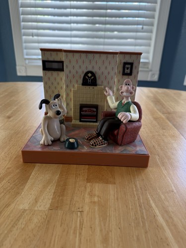 Wallace and gromit - wallace,