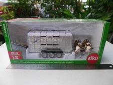SIKU 1:32 IFOR WILLIAMS LIVE STOCK TRAILER & 2 COWS Dicast Model / Toy  NO.2890