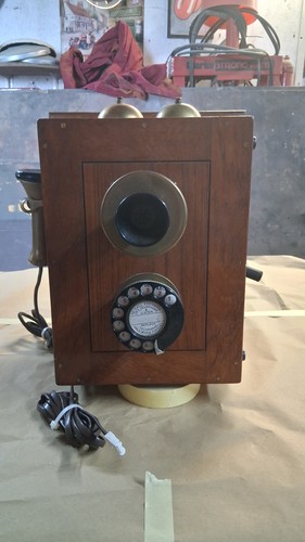1920s telephone with moden - telephone,