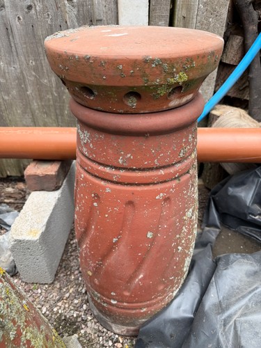 Reclaimed spiral terracotta - spiral,