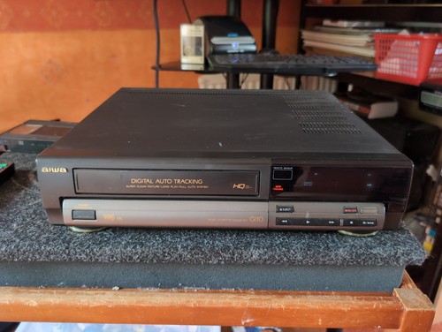 Aiwa video cassette recorder - video,