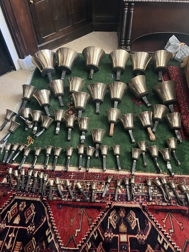Fully chromatic handbells - 71,