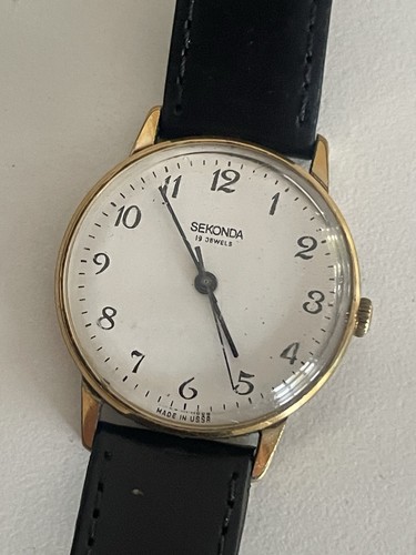 Vintage gold plated sekonda - gold,