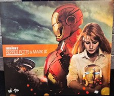 Hot Toys Marvel Iron Man 3 Deluxe Pepper Potts & Iron Man Mark IX 2 Pack
