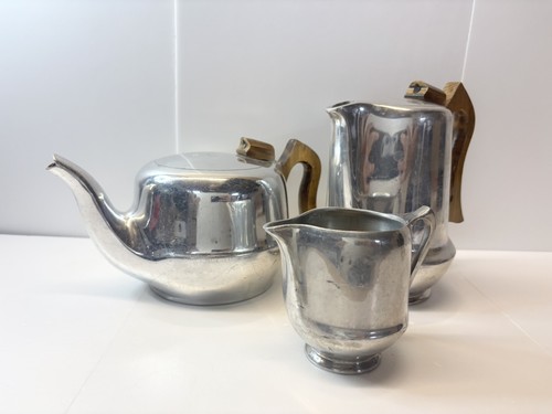 Picquot ware teapot - ware, coffee