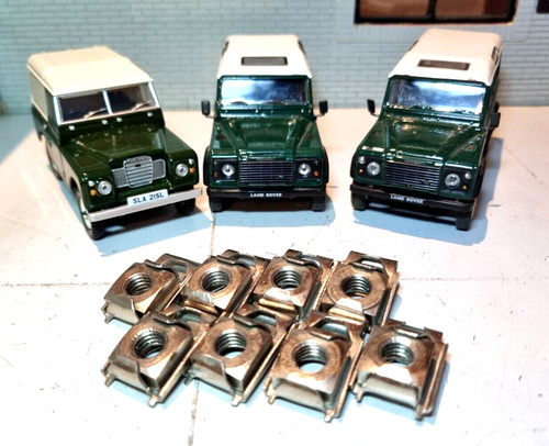 Land rover defender door - land,