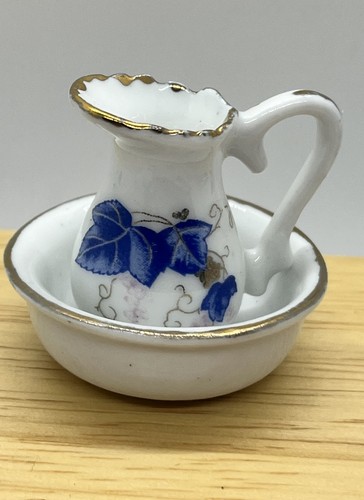 Dolls house large porcelain