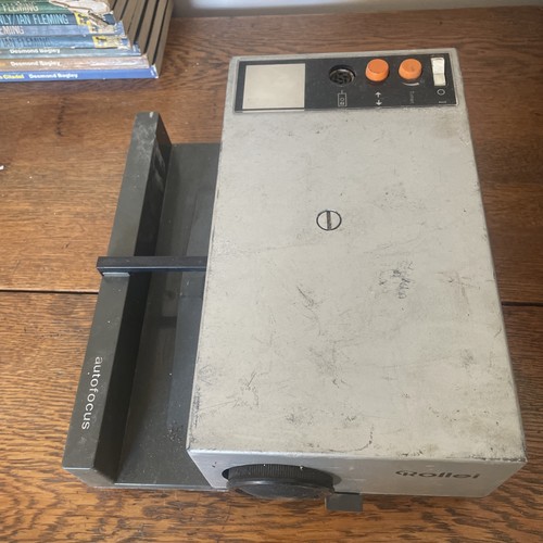 Rollei 35mm slide projector - rollei,