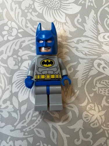 Lego batman minifigure sh111 - batman,