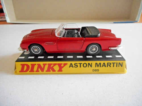 Dinky atlas 110 aston - dinky,