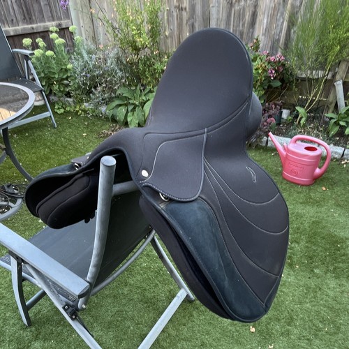Wintec lite saddle 17in - wintec,