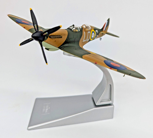 Corgi supermarine spitfire - corgi,