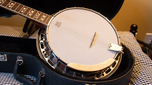 Dean banjo with hard - banjo, case+