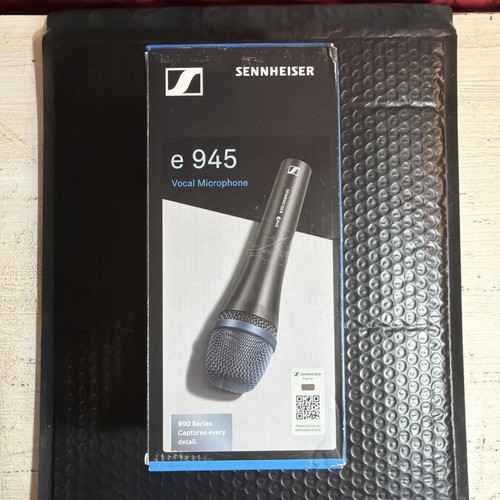 New sennheiser 945 - new,