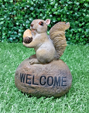 Squirrel 12cm x 10cm x 7cm