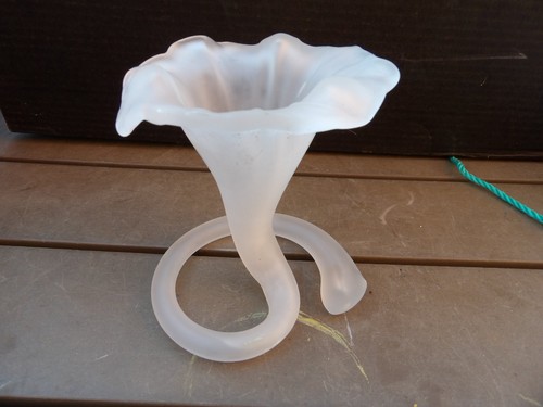 Vintage frosted glass lily