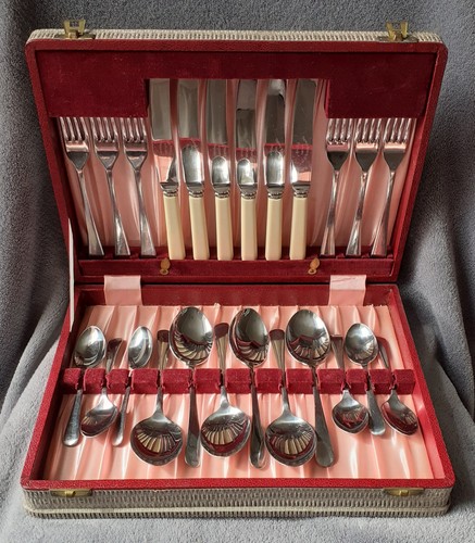 Vintage piece setting - vintage,