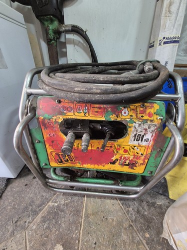 Jcb beaver hydraulic - jcb,