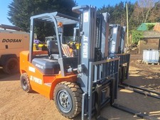 New Diesel Forklift  Triple