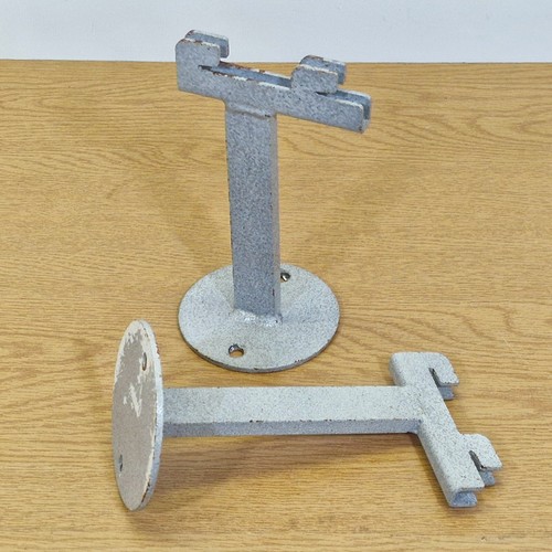 Bracket steel wall - ,