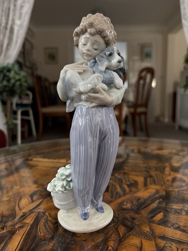 Lladro 7609 buddy boy - lladro, with