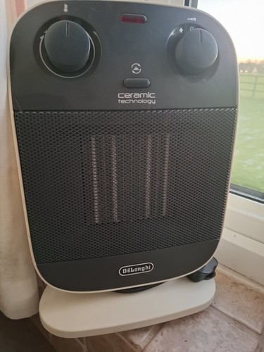 Delonghi hfx60e20 2kw digital - delonghi,
