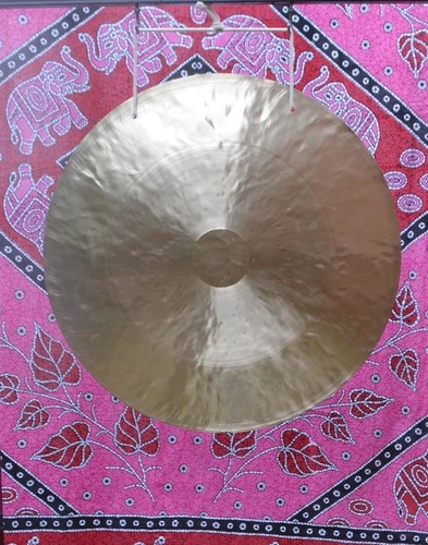 Traditional wind gong feng - traditional,