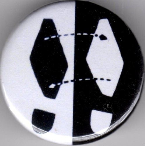 2tone feet pin - feet,