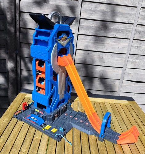 Hot wheels ftb68 mega garage - hot,