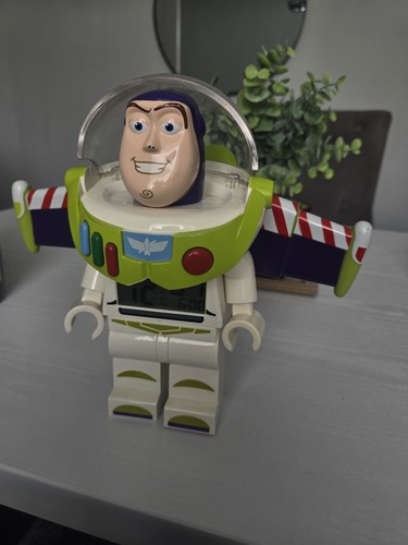 Buzz lightyear toy story - lightyear, lego