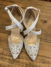 Lotus Bridal Shoes Size 4 Ivory Sparkle Embellished Cross Over Pointed Toe