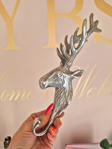 Stag head wall - head,