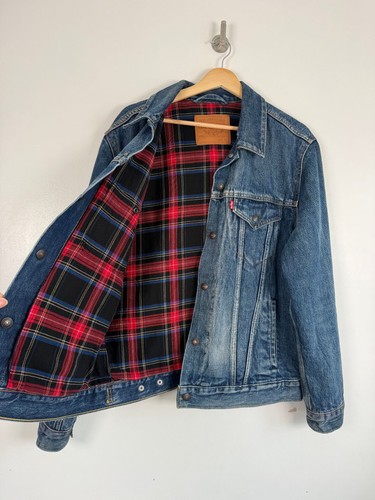 Levis denim jacket - levis, medium