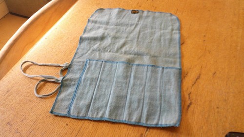 Unused vintage crochet hook - unused, /