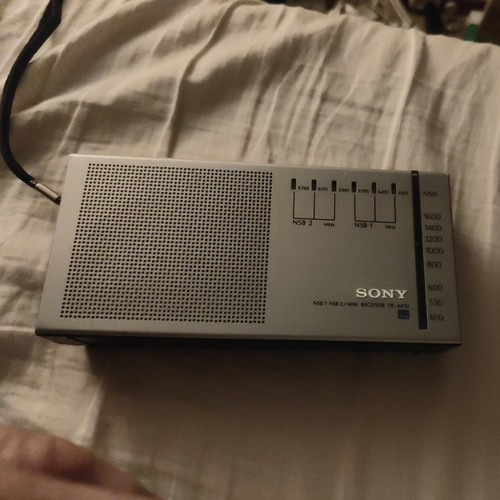 Sony 4410 pocket radio - sony,