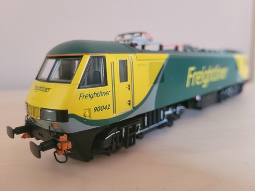 Bachmann class locomotive - class, 90