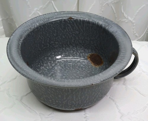 Gray graniteware enamelware - gray,