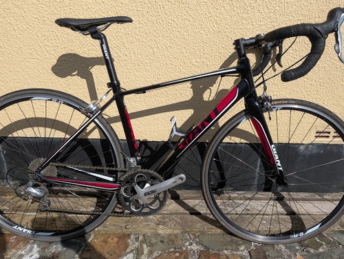 Giant defy road bike - defy,